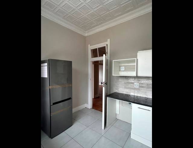 2 BEDROOM PROPERTY TO RENT IN KENSINGTON